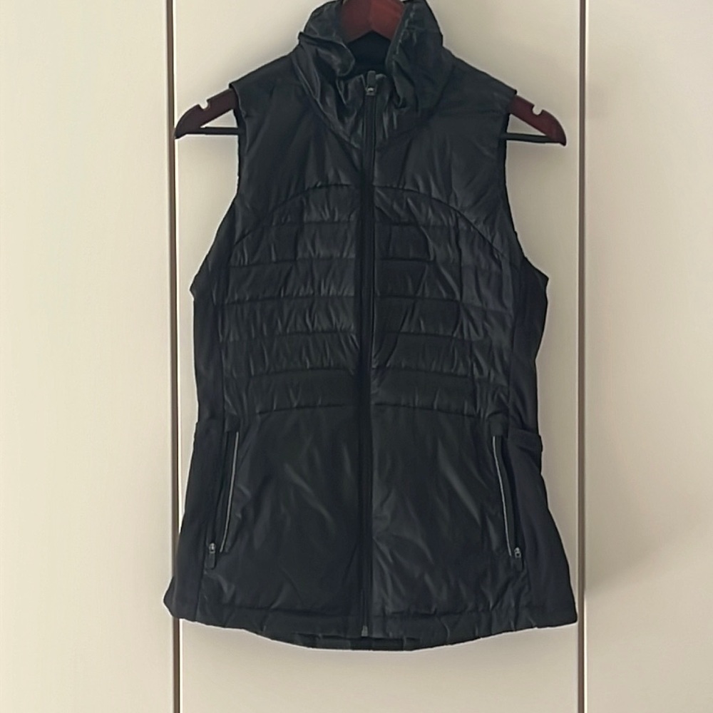 Lululemon black vest.